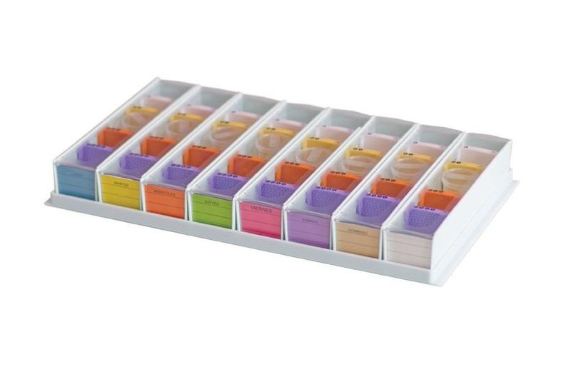 Bandeja-de-Medicacao-BLP-5200-com-8-Dispensadores-Removiveis