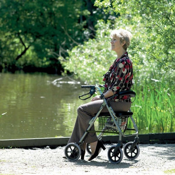 Andarilho-de-4-Rodas-Rollator-Alma-Mobility