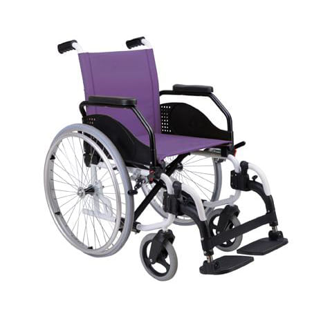 Cadeira-de-Rodas-em-Aluminio-Latina-Compact-