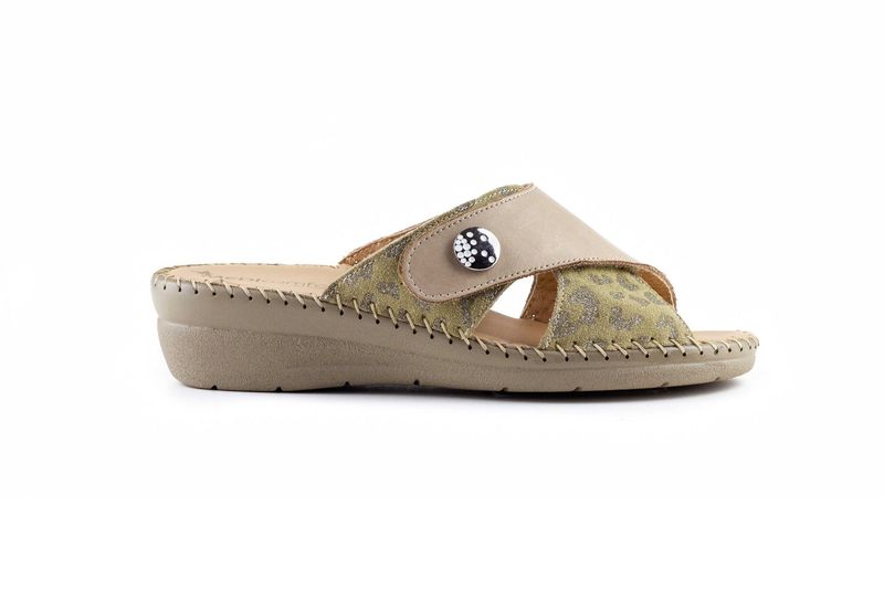 Sandalia-Ortopedica-Manduri-