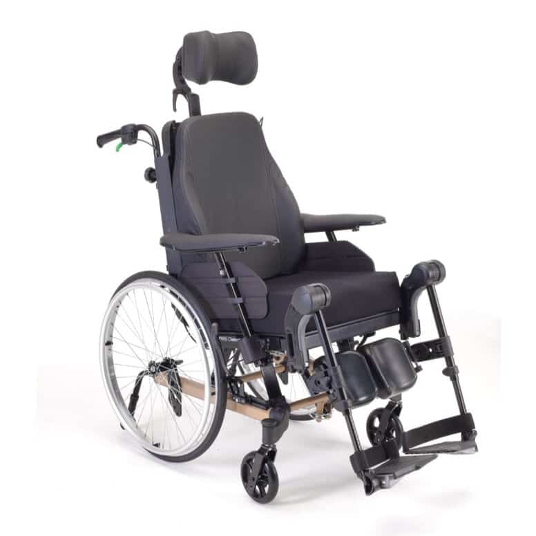 Cadeira-de-Rodas-Invacare-Rea-Clematis-Pro