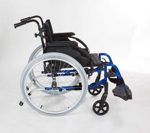 Cadeira-de-Rodas-Invacare-Action-3-NG