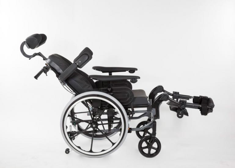 Cadeira-de-Rodas-Invacare-Action-3-NG